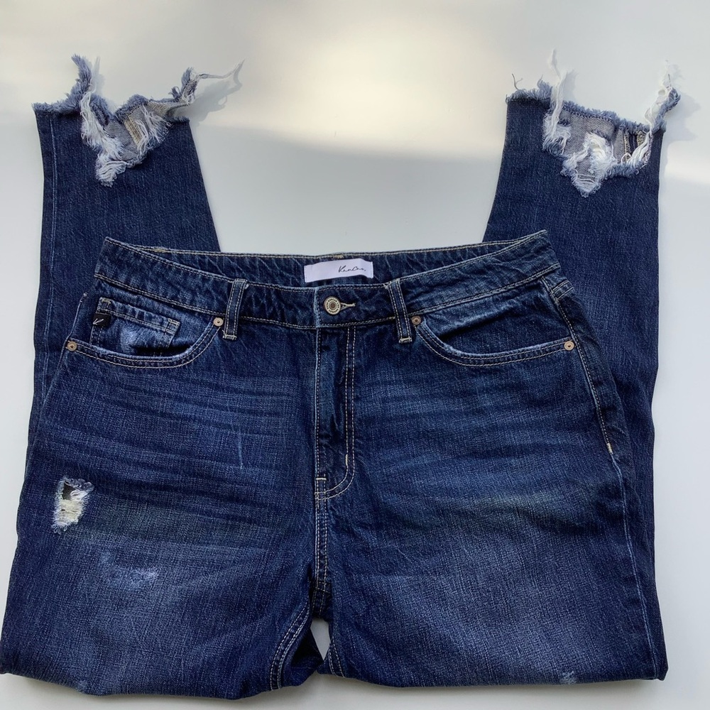 KanCan Distressed Ankle Jeans